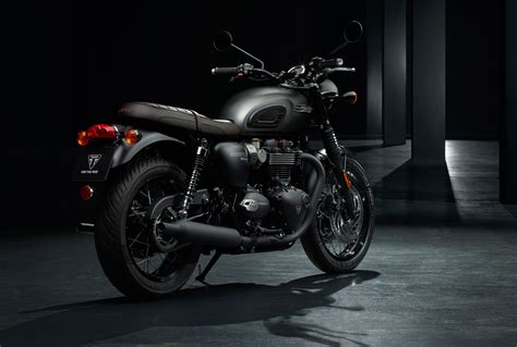 2024 Triumph Bonneville T120 Black Stealth Edition Guide • Total Motorcycle