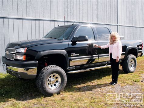 2005 Chevy Silverado 2500HD Rancho Lift Kit Install - Double Duty Diesel