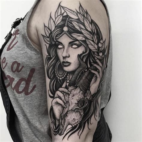 T H O M A S B A T E S on Instagram: “Gothic goddess for Sadie. Thank you for the great convo and ...