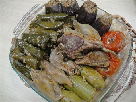 Maryam's Culinary Wonders: 525. Iraqi Dolma