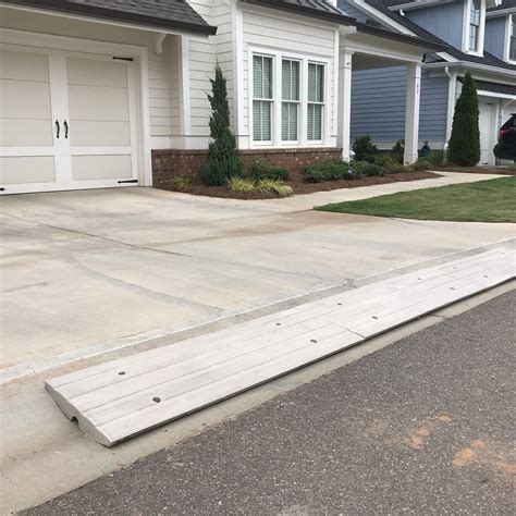 Curb Ramp | Driveway Ramp For Low Cars & Steep Driveways - Driveway Curb Ramp