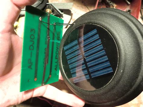 Solar Walkway Lights Solar Panel Replacement : 8 Steps - Instructables