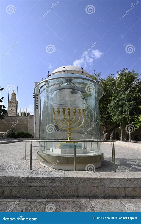 Reconstruction of the Menorah of the Second Temple Editorial Stock Photo - Image of menorah ...