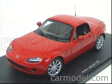 Toys & Hobbies Diecast & Toy Vehicles Mazda Miata MX-5 MX5 Dealer Edition Red 1/18 Scale Diecast ...