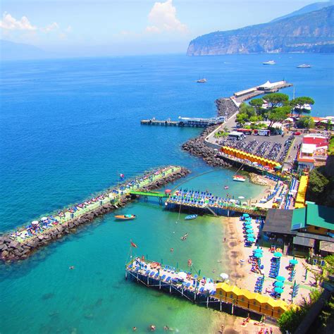 Sorrento, Amalfi Coast, Italy www.thegirlswhowander.com | Sorrento beach, Italy travel guide ...