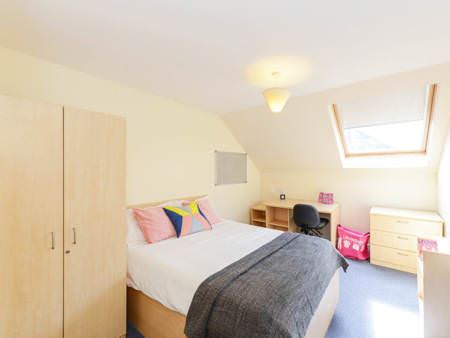 University of Dundee Student Housing • Student.com