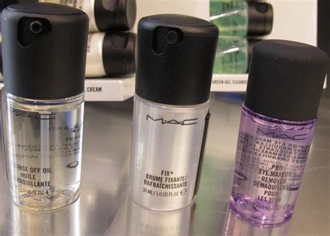 Now in Romania: MAC Sized to Go Collection - Information, Photos & Local Prices - Beauty Trends ...