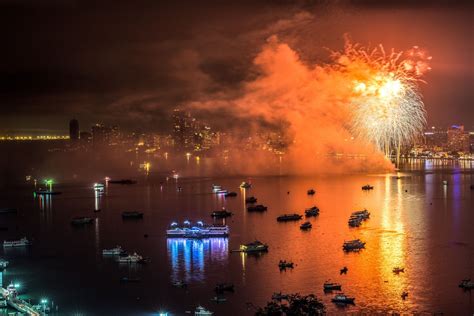 Exploding Fireworks | Fireworks, Pattaya, Ocean