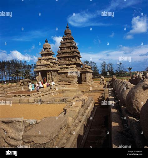 Temples in Mahabalipuram Stock Photo - Alamy