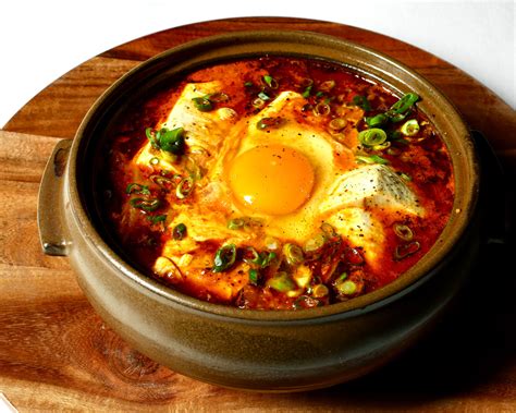 Sundubu Jjigae ~ Korean Soft Tofu Stew - Taste With The Eyes