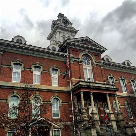 Athens County Courthouse - Courthouse in Athens