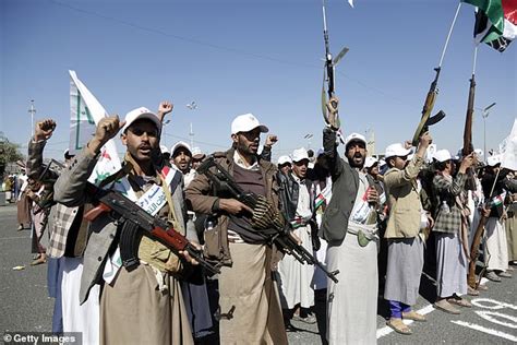 Who are the Houthi rebels? The Shia militant group taking over Yemen ...