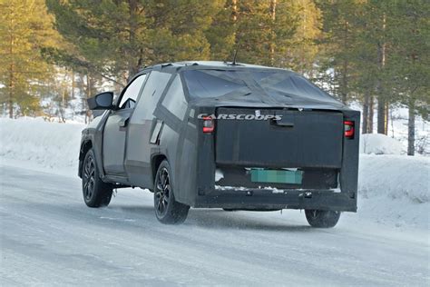 2020 Fiat Strada Pickup’s New Camo Pays Homage To Tesla Cybertruck ...