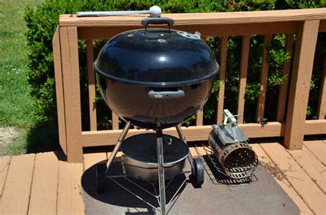 How to turn your Weber charcoal grill into a smoker - SavoryReviews