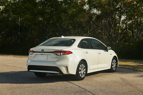 2020 Toyota Corolla Hybrid Review - PRNDL by Jordan Golson