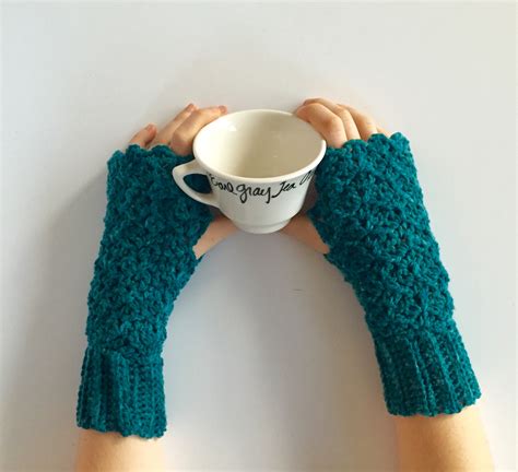 Crochet Pattern - Lacy Fingerless Gloves - Little Monkey's Designs