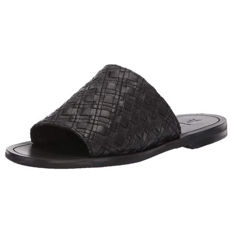 Best Womens Black Slides That Offer A Cozy But Chic Feel!