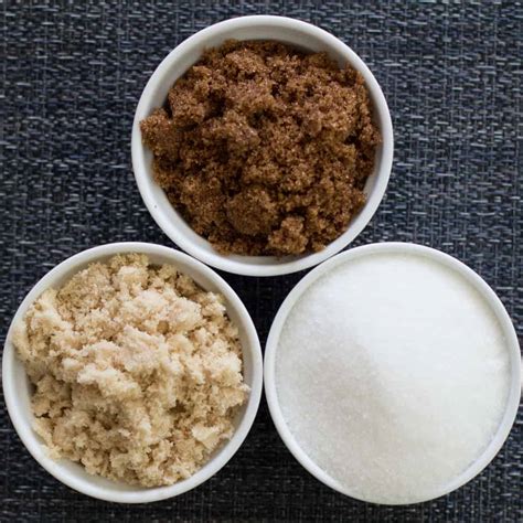 Granulated, Light Brown & Dark Brown Sugar - What's the Difference?