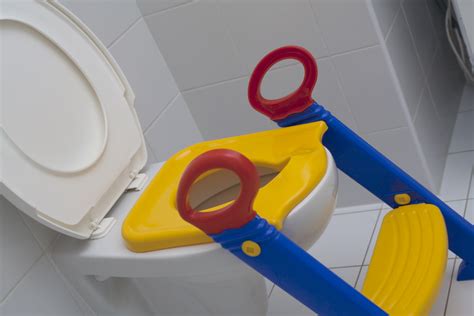 Potty training toddlers: Do it without tension