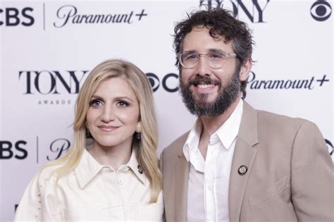 Josh Groban has COVID; takes break from 'Sweeney Todd' - UPI.com