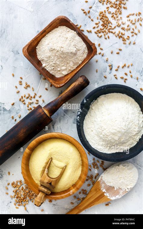 Different types of wheat flour and wheat grain Stock Photo - Alamy