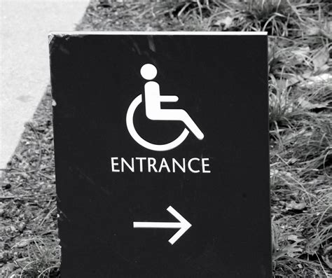 Wheelchair Entrance Sign Free Stock Photo - Public Domain Pictures