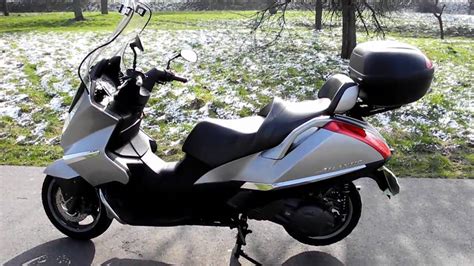 Aprilia Atlantic 500 Großroller Maxiscooter - YouTube