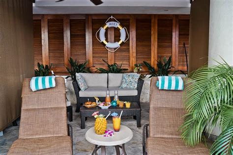 Introducing a Reimagined Pool Experience at Outrigger Reef Waikiki ...