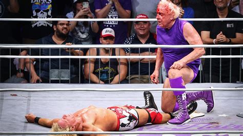 Bloodied Ric Flair wins 'last match' in front of family, WWE legends | Fox News