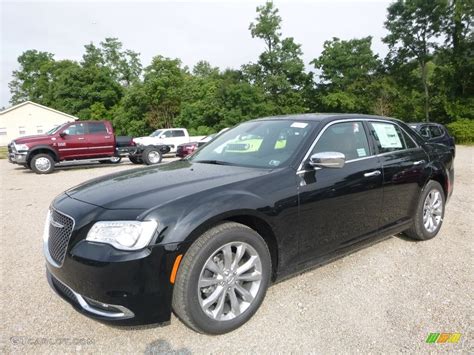 2018 Gloss Black Chrysler 300 Limited AWD #122153676 | GTCarLot.com - Car Color Galleries