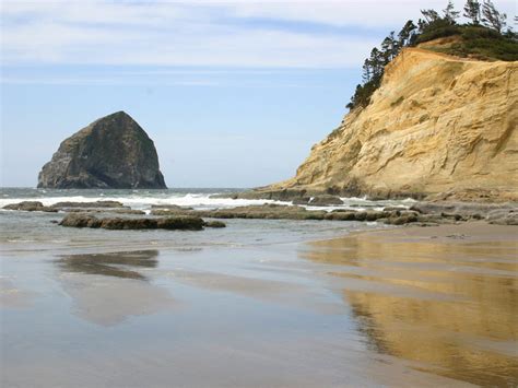 10 Beautiful Beach Towns on the Oregon Coast (2023 Guide) – Trips To ...