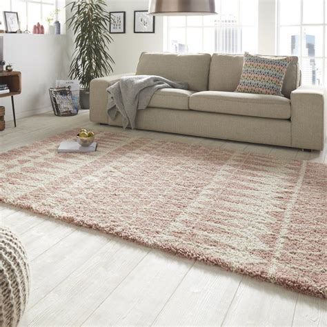 Allure Dusky Pink Rug in modern Beige living room. | Rugs in living room, Silver grey rug, Girly ...