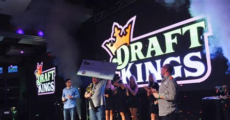 What’s DraftKings’ (DKNG) Stock Price Forecast in 2021?