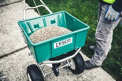 Turf Maintenance Calendars | LESCO