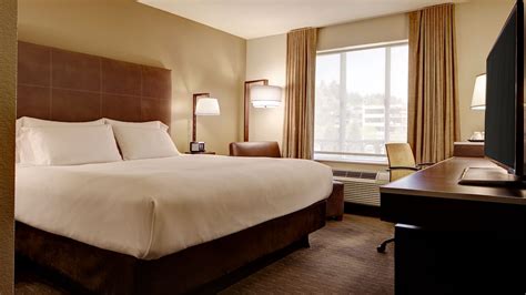 Extended Stay Hotel Rooms Bellevue, WA | Hyatt House Seattle / Bellevue