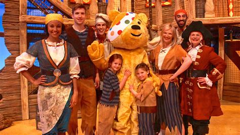 BBC - CBeebies - Swashbuckle, Series 2, Pirate Pudsey Radio - Credits