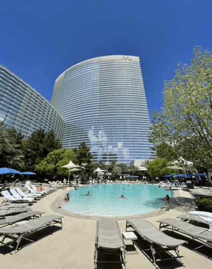 Aria Las Vegas Pool: 10 reasons why it's the best on the Vegas Strip - The World and Then ...