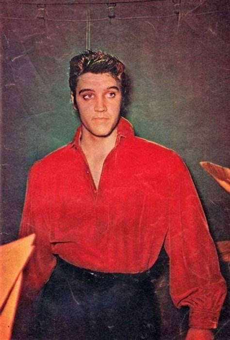 Elvis 1956, Tupelo, MS. | Elvis presley photos, Elvis presley images ...