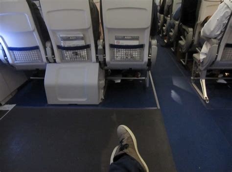 Airbus A321 Legroom