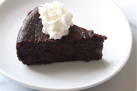 Grandma Irma’s Guyanese Black Cake Recipe – Foodie Not a Chef | Afrocaribbean Food Blog