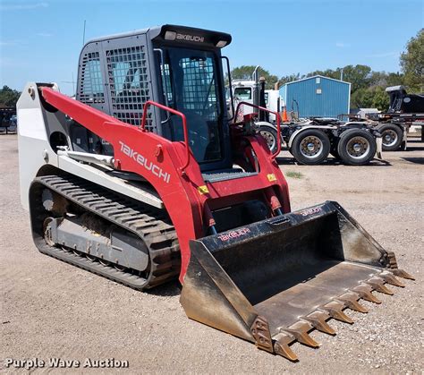 2016 Takeuchi TL-12 skid steer in Towanda, KS | Item DE6850 sold ...