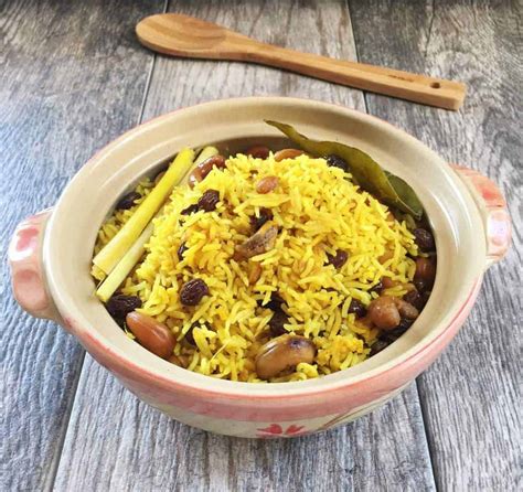 Yellow Basmati Rice with Turmeric, Cashews and Raisins | Posh Journal