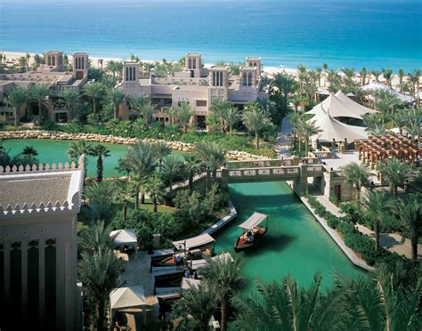 Al Qasr at Madinat Jumeirah Hotel – eXtravaganzi