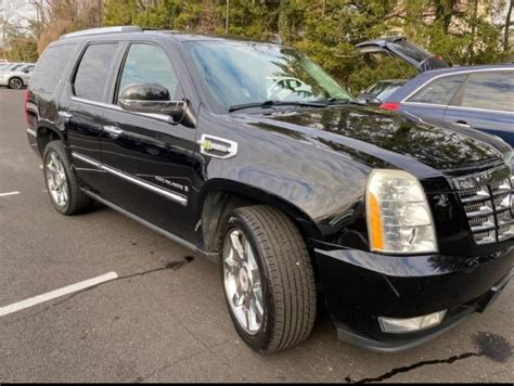 2009 Cadillac Escalade Hybrid | Live and Online Auctions on HiBid.com