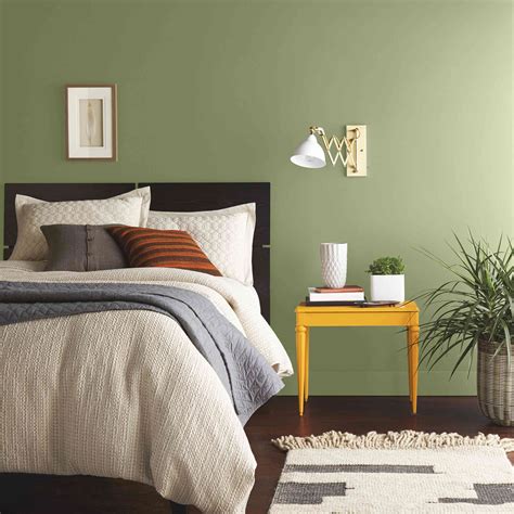 The 8 Best Relaxing Bedroom Colors to Create an Oasis