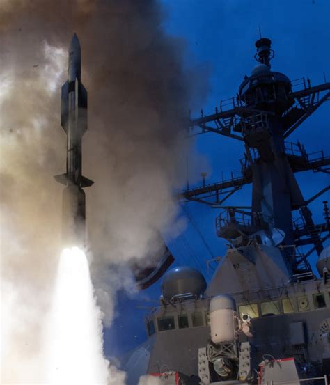 Raytheon: New Standard Missile-6 Approved for Older Navy Combat Systems ...