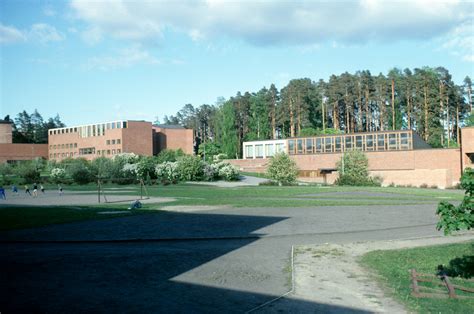 Jyväskylä University - Larry Speck