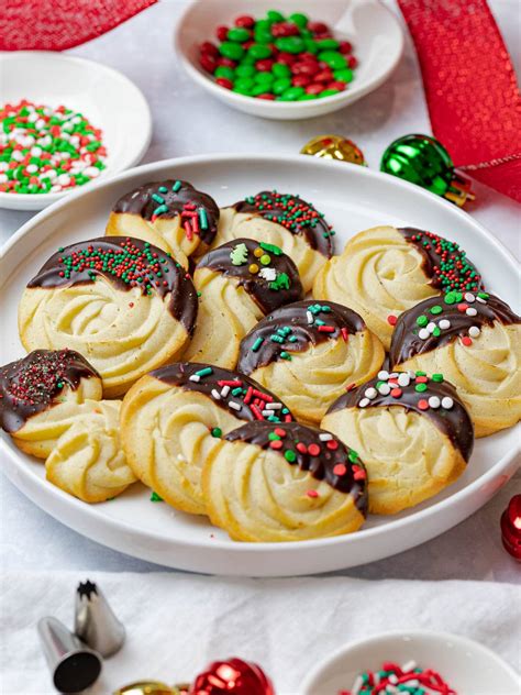 Easy Christmas Butter Cookies - Ready in 20 Minutes! - Drive Me Hungry