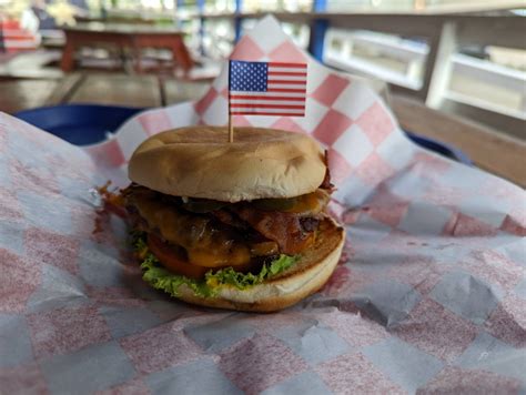 District burger joint Bubba’s Texas Burger Shack serves plates from under the highway ...