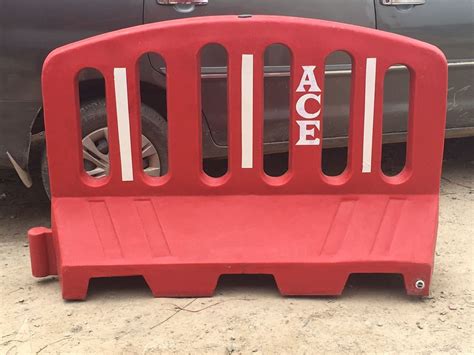 PVC Plastic Barrier / Barricades, Traffic Barrier, Crash Barrier ...